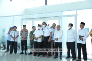 Pj Gubernur Ridwan Sambut Kedatangan KSP Moeldoko di Bandara Depati Amir