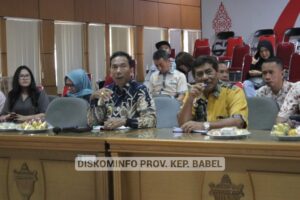Pj Gubernur Suganda Minta Status Internasional Bandara Belitung Dipertahankan