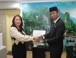 Pemprov Babel Terima Penghargaan Apresiasi Penggerak Kemajuan Daerah Berciri Kepulauan