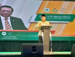 Perayaan Hari Santri Nasional di Pesantren Buntet Cirebon Undang Wantimpres Agung Laksono