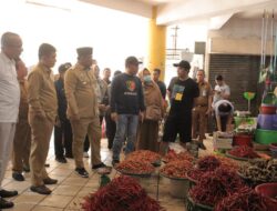 Pj Gubernur Safrizal ZA Turun Lapangan Tinjau Stabilitas Harga Pangan