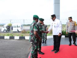 Tiba di Pulau Bangka, Pangkostrad di Sambut Pj Gubernur Safrizal ZA serta Forkopimda