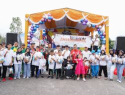 Sekda Mie Go Hadiri Jalan Sehat Bersama Siswa-Siswi Sekolah Luar Biasa Negeri Pangkalpinang