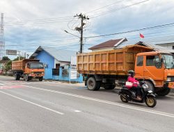 Diduga Timbun Sumber Mata Air, Aktivitas Timbunan di Samping Kantor Polres Belitung Langgar Aturan Sempadan Sungai
